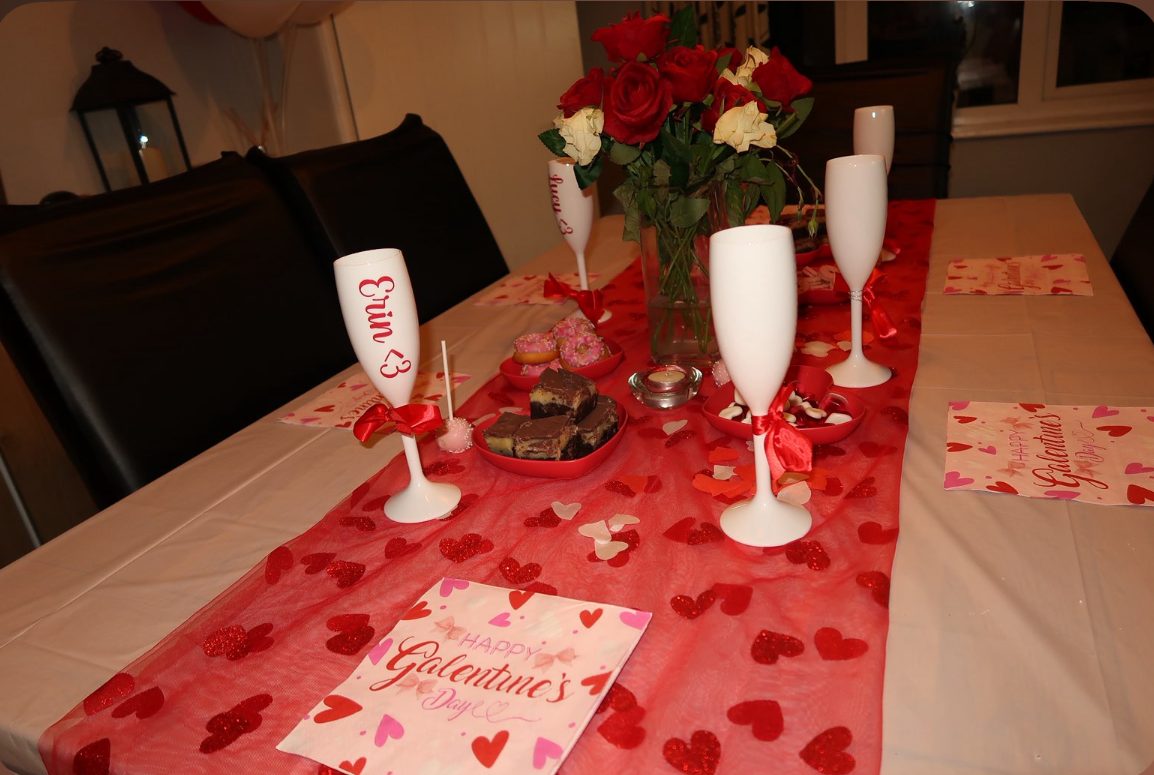 Galentines table setting